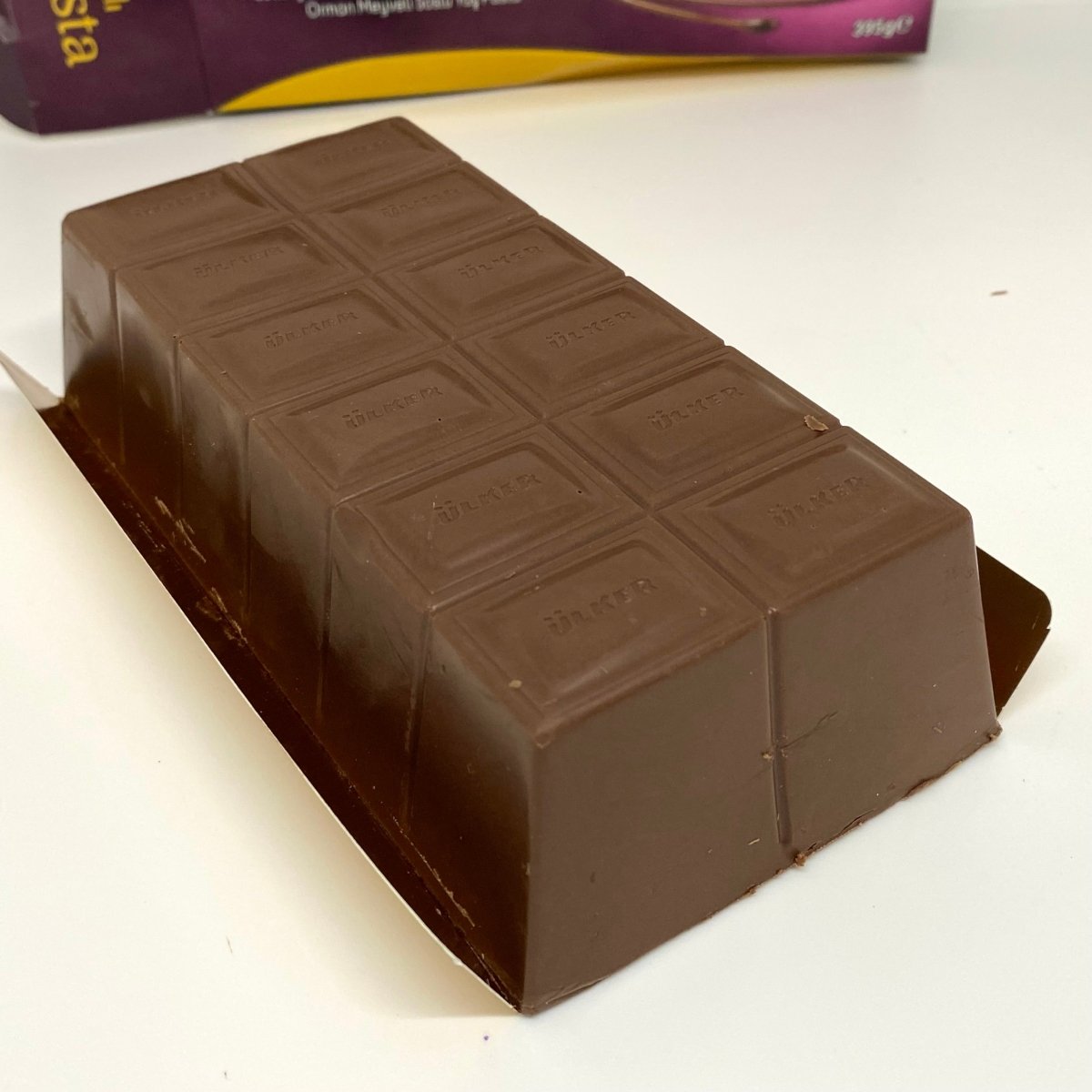 Ulker Chocolate Cake Bar with Mixed Berry Filling (Cikolatali Yas Pasta) - TryAladdin