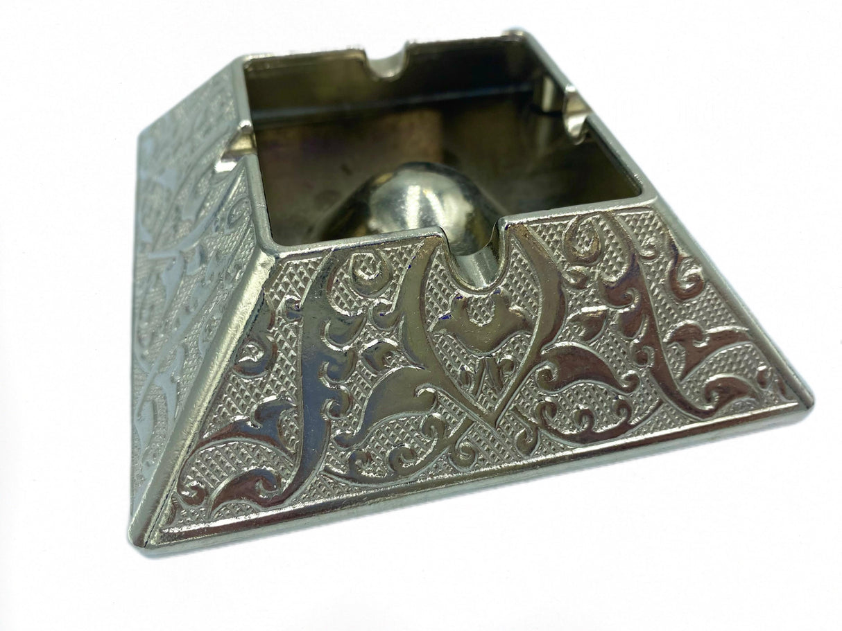 Lavina | Bronze Ashtray Silver Color (10 cm) - TryAladdin