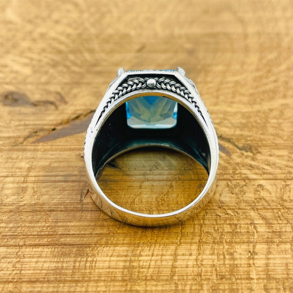 Aquamarine Baguette Ring - TryAladdin