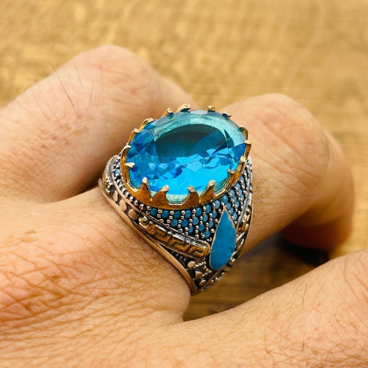 Aquamarine Oval Ring - TryAladdin