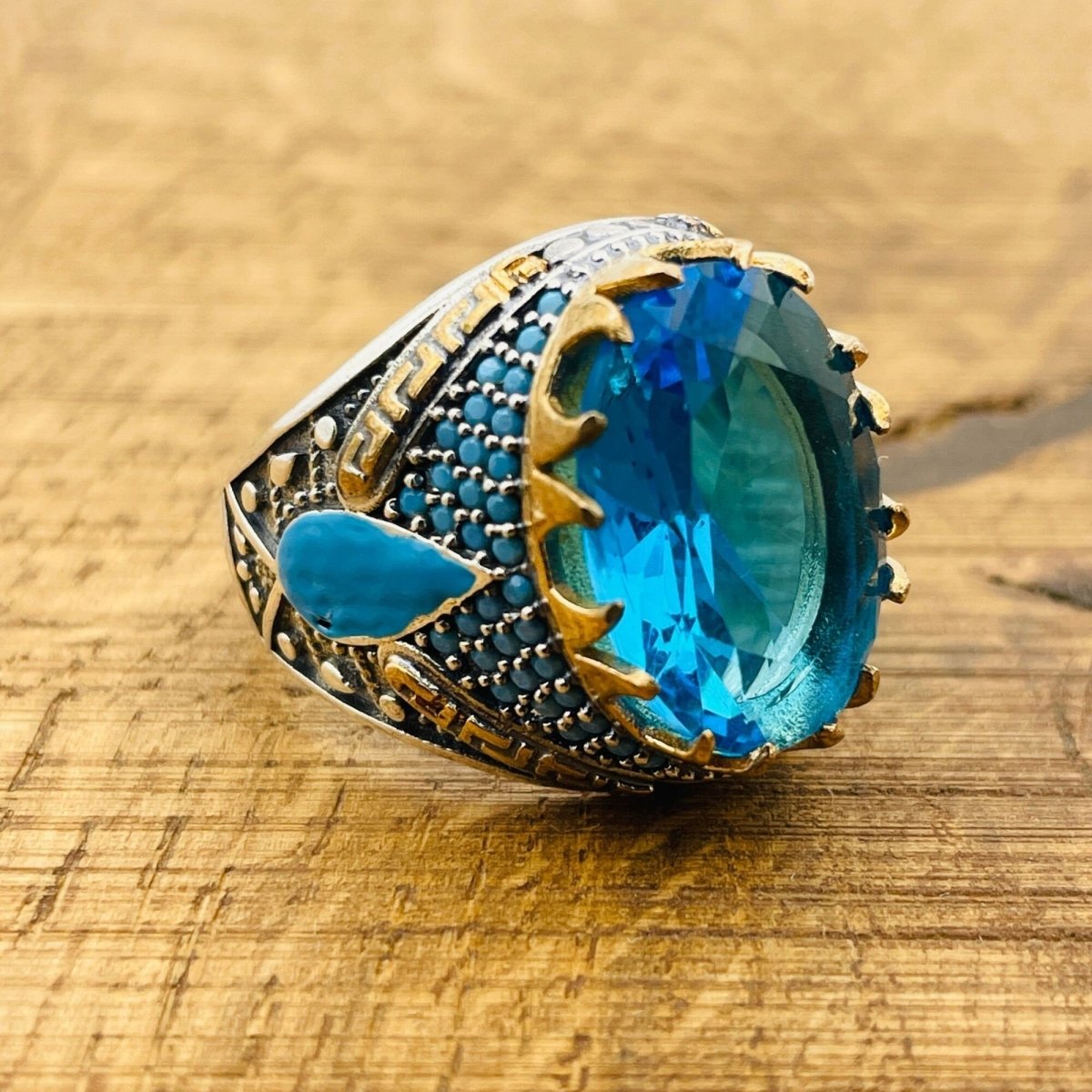 Aquamarine Oval Ring - TryAladdin