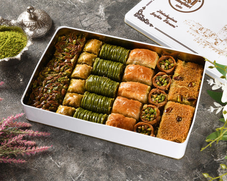 Asi | Assorted Baklava and Kadayif in Gift Metal Box - TryAladdin