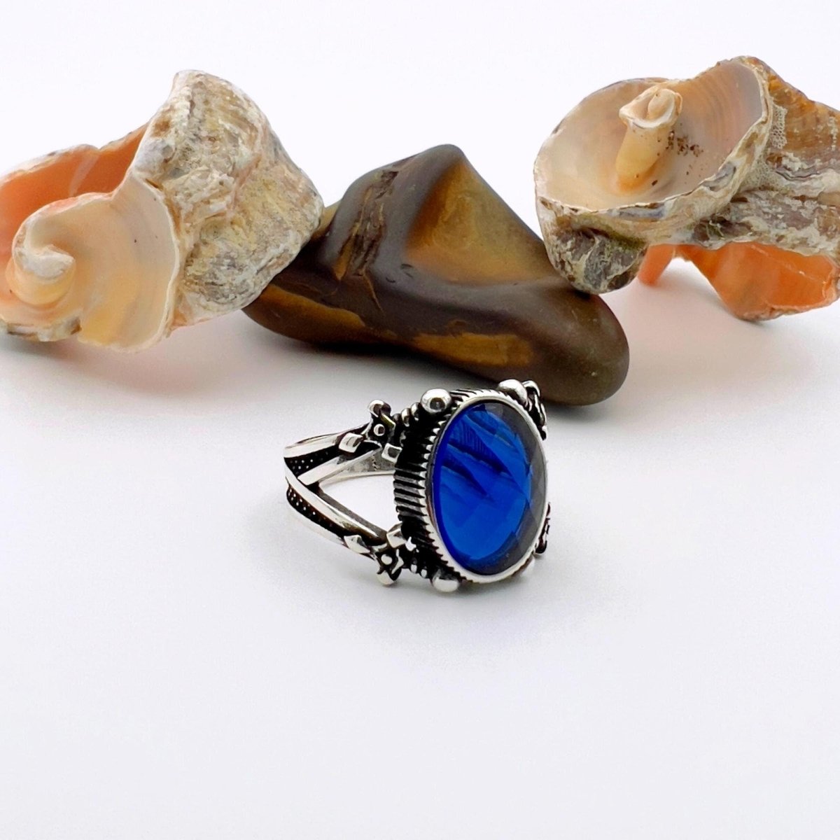 Blue Sapphire Stone Silver Ring - TryAladdin