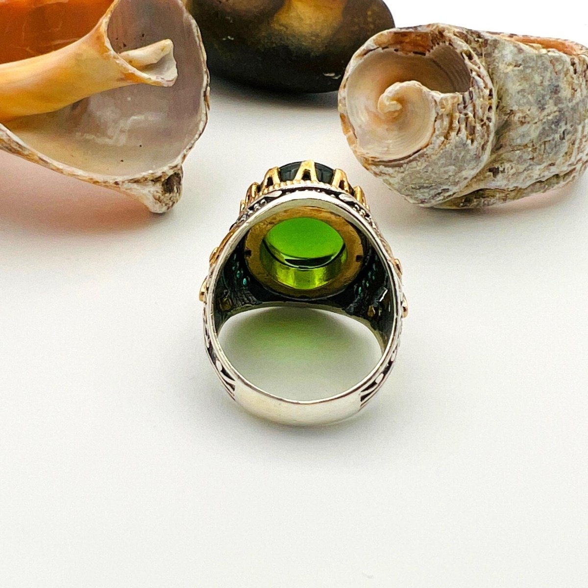 Green Emerald Oval Stone Men's Ring - TryAladdin