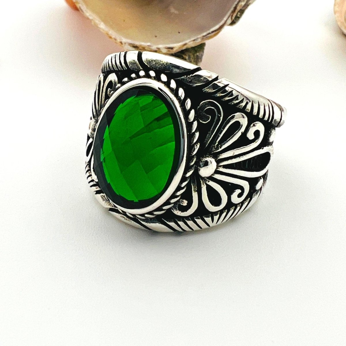 Green Zircon Stone Men's Ring - TryAladdin