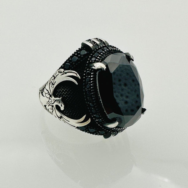 Handmade Men's Black Onyx Eagle Silver Ring - TryAladdin