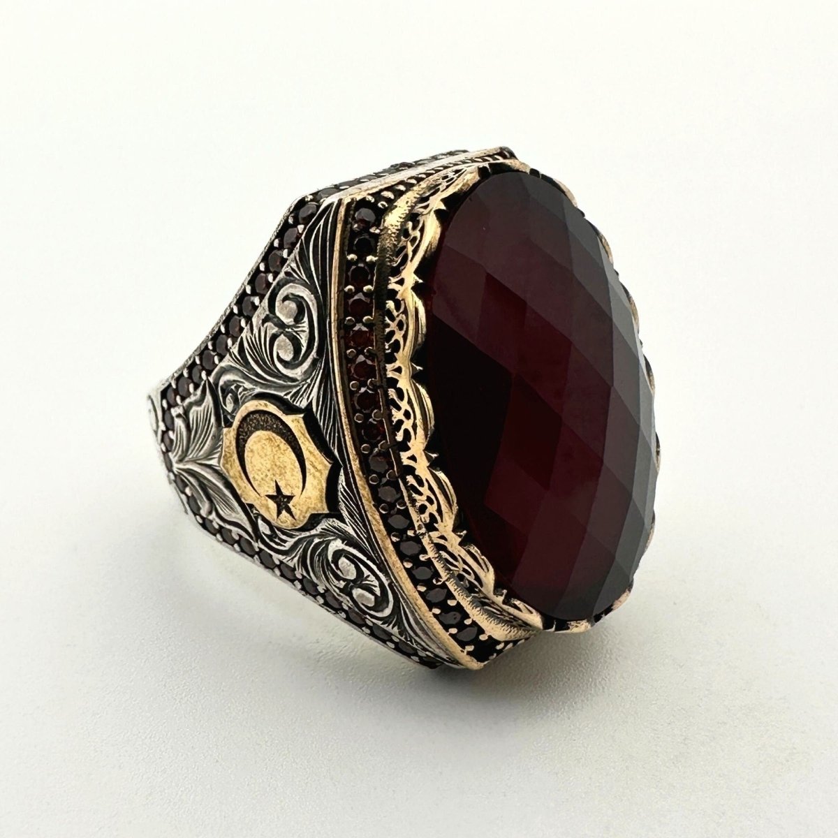 Handmade Men's Red Zircon Stone Silver Ring - TryAladdin