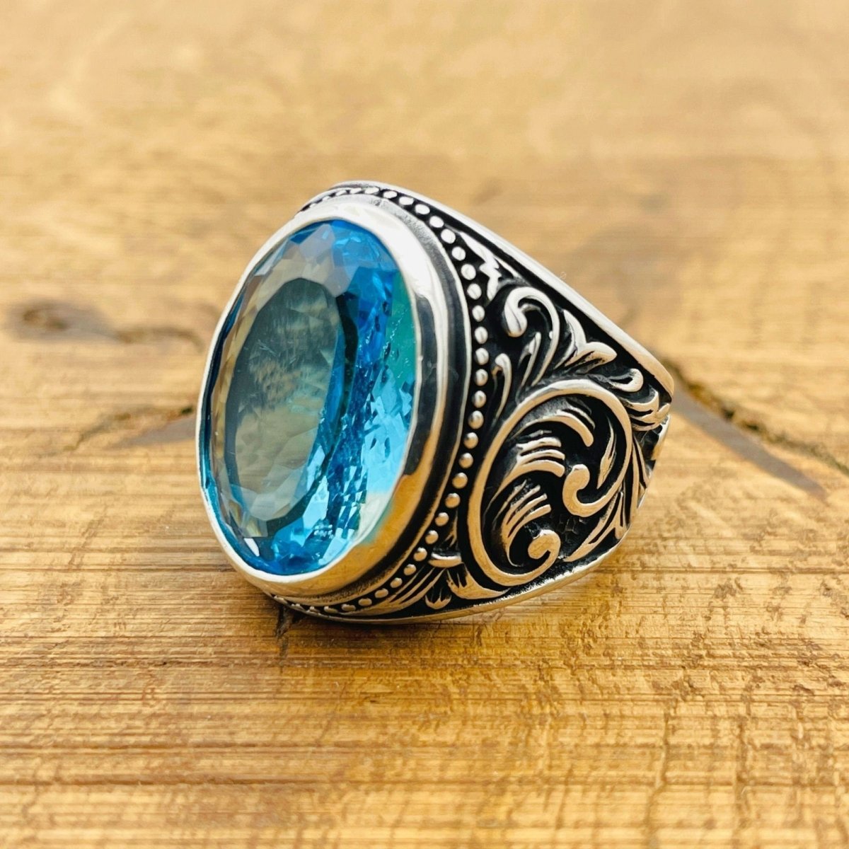 Men’s Aquamarine Oval Ring - TryAladdin