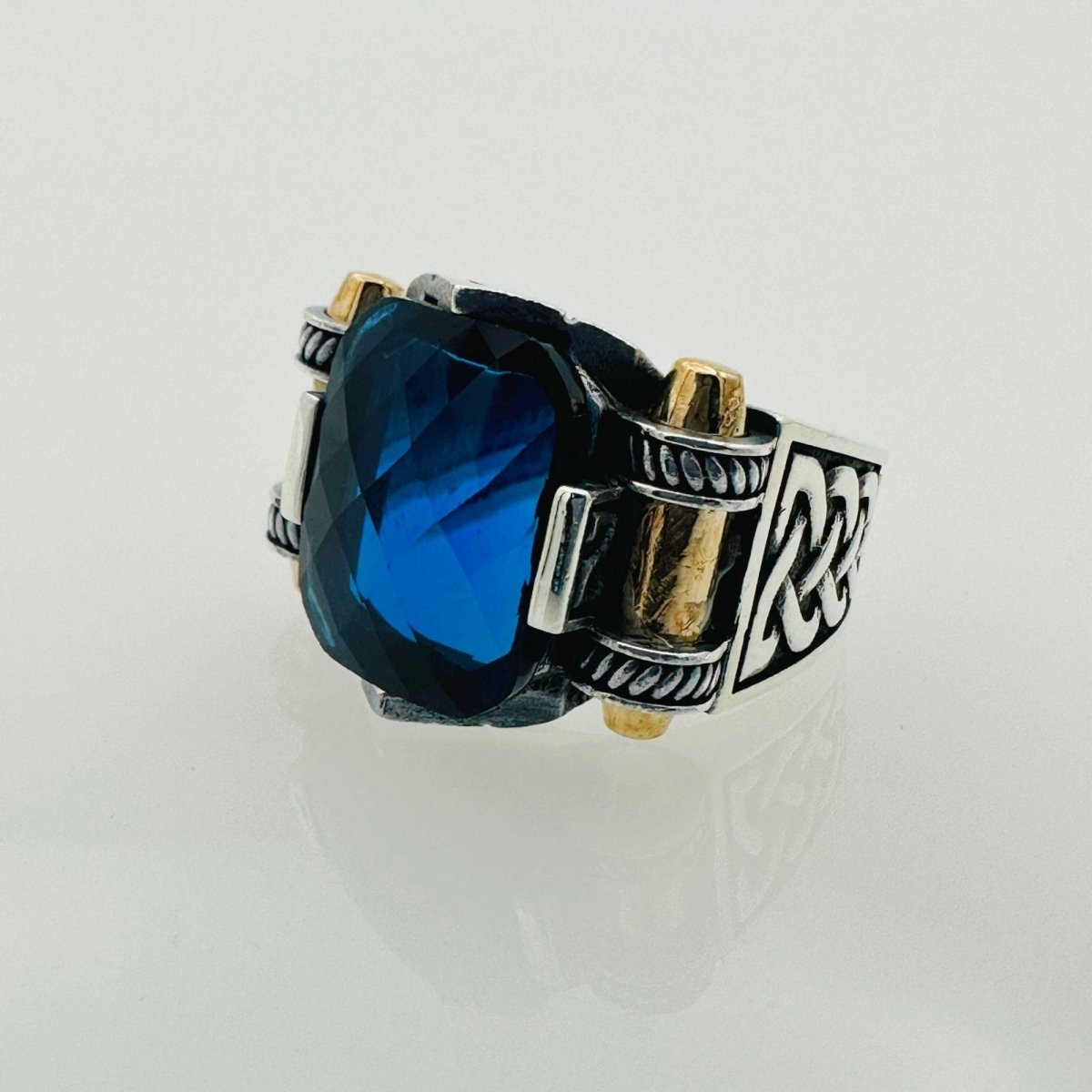 Men's Blue Zircon Silver Ring - TryAladdin