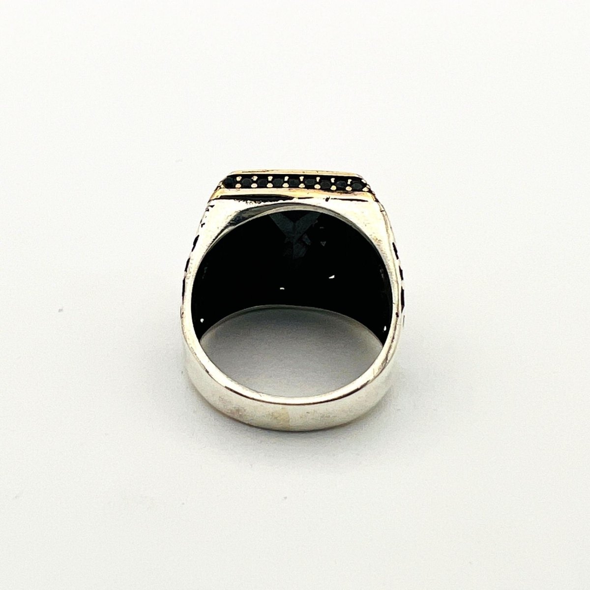 Men's Embroidered Onyx Silver Ring - TryAladdin