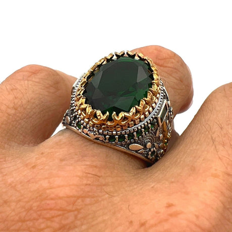 Men's Green Emerald Stone Silver Ring - TryAladdin