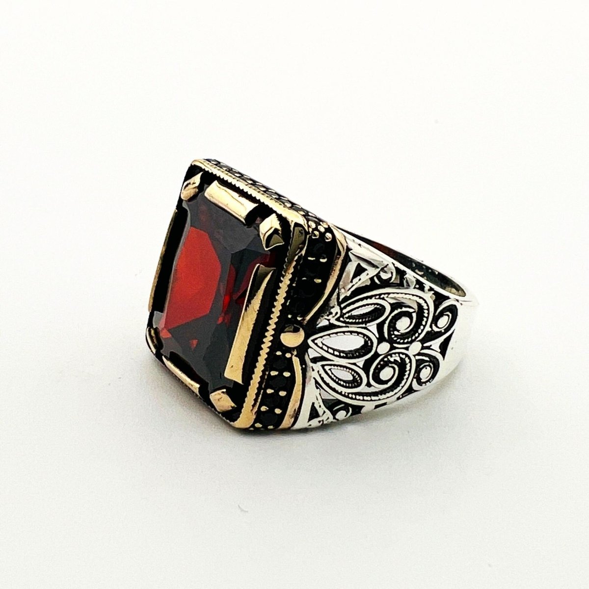 Men's Handmade Ruby Stone Silver Ring - TryAladdin