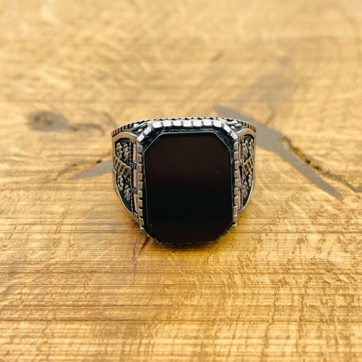 Men's Natural Stone Black Onyx Square Ring - TryAladdin