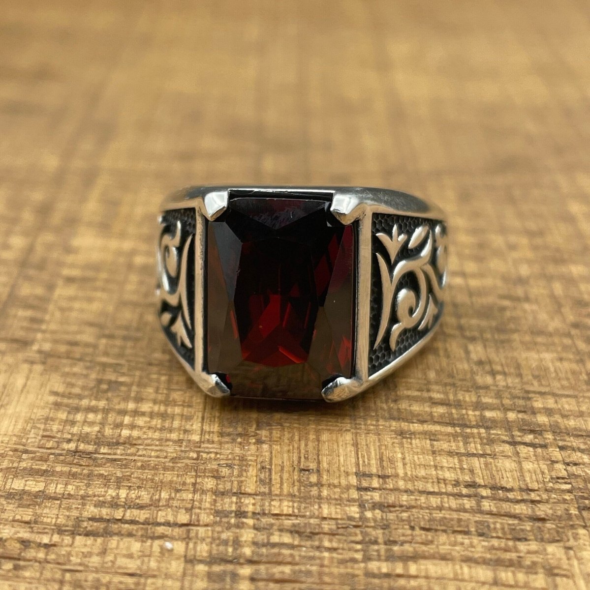 Men's Red Ruby Stone Silver Ring - TryAladdin