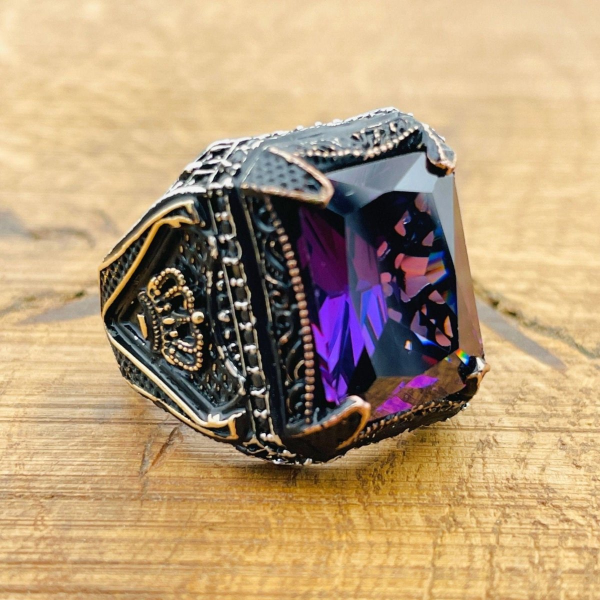 Men’s Square Amethyst Ottoman Ring - TryAladdin