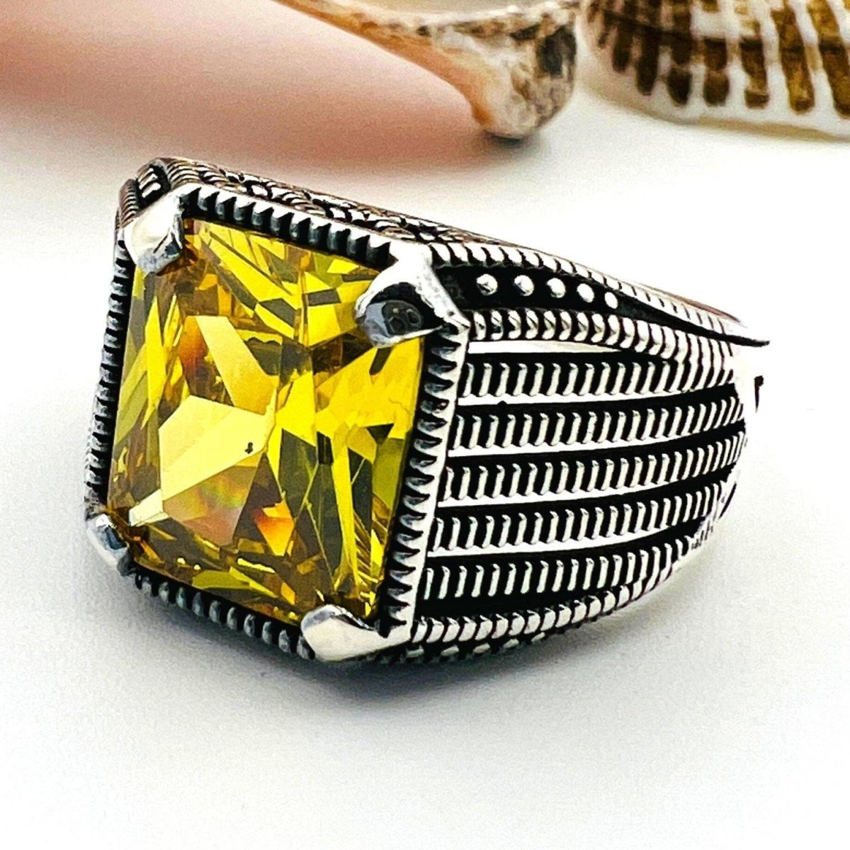 Men's Yellow Citrine Stone Silver Ring - TryAladdin