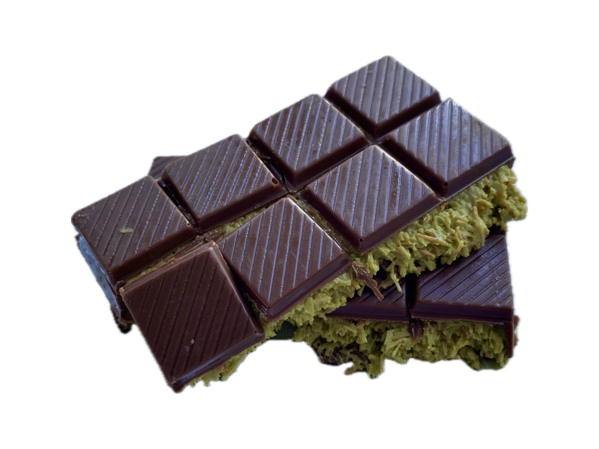 Pistachio Praline Dubai Chocolate Bar – Crispy & Nutty Delight - TryAladdin