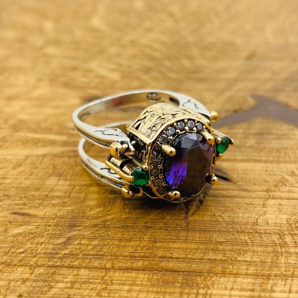 Reversible Ring, Ruby - Amethyst Oval Stone - TryAladdin