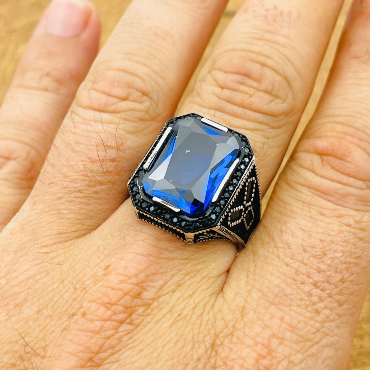 Tanzanite Stone Silver Ring - TryAladdin