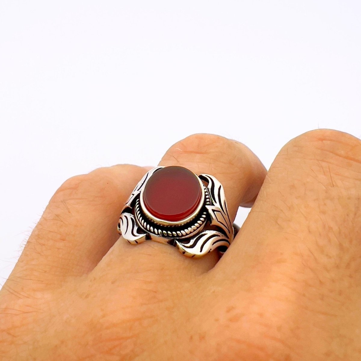 Unisex Red Agate Silver Ring - TryAladdin