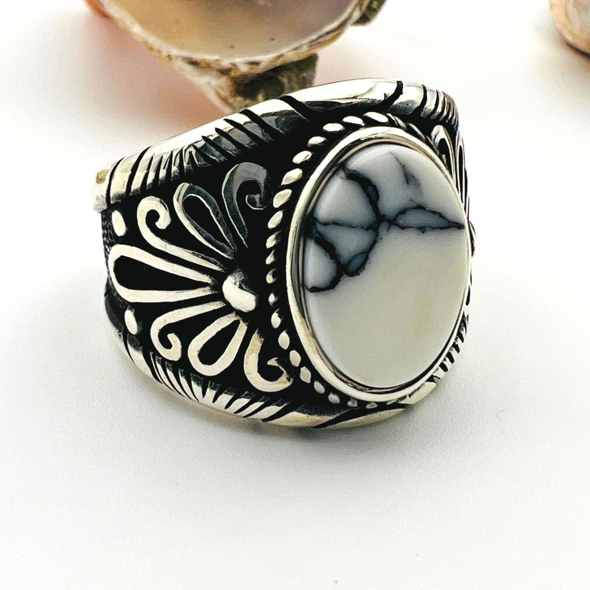 White Turquoise Stone Men's Ring - TryAladdin