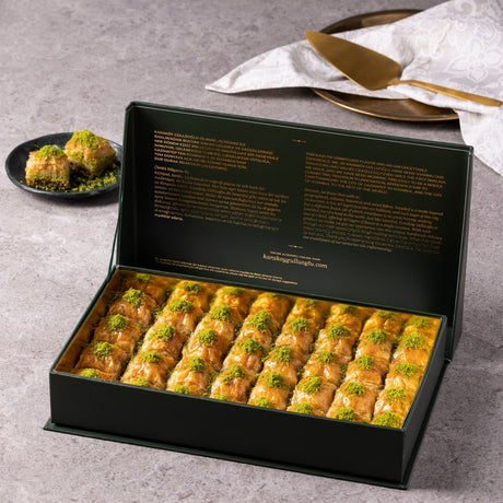 Karakoy Gulluoglu | Lasting Pistachio Baklava in a Special Gift Box - TryAladdin